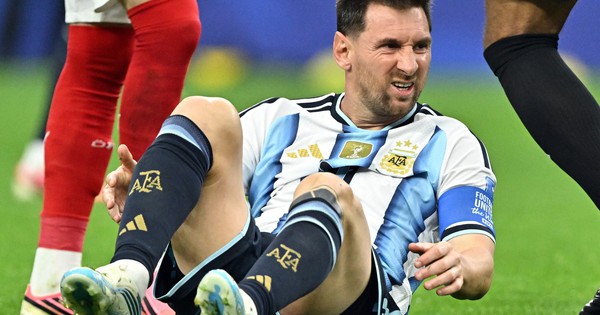 Argentina đặt quá nhiều gánh nặng lên vai Messi: Thiên tài cũng có lúc mệt!: góc nhìn mới cho người chơi Việt - hình ảnh - vnrr88.vip Argentina đặt quá nhiều gánh nặng lên vai Messi: Thiên tài cũng có lúc mệt!: góc nhìn mới cho người chơi Việt - hình ảnh - vnrr88.vip